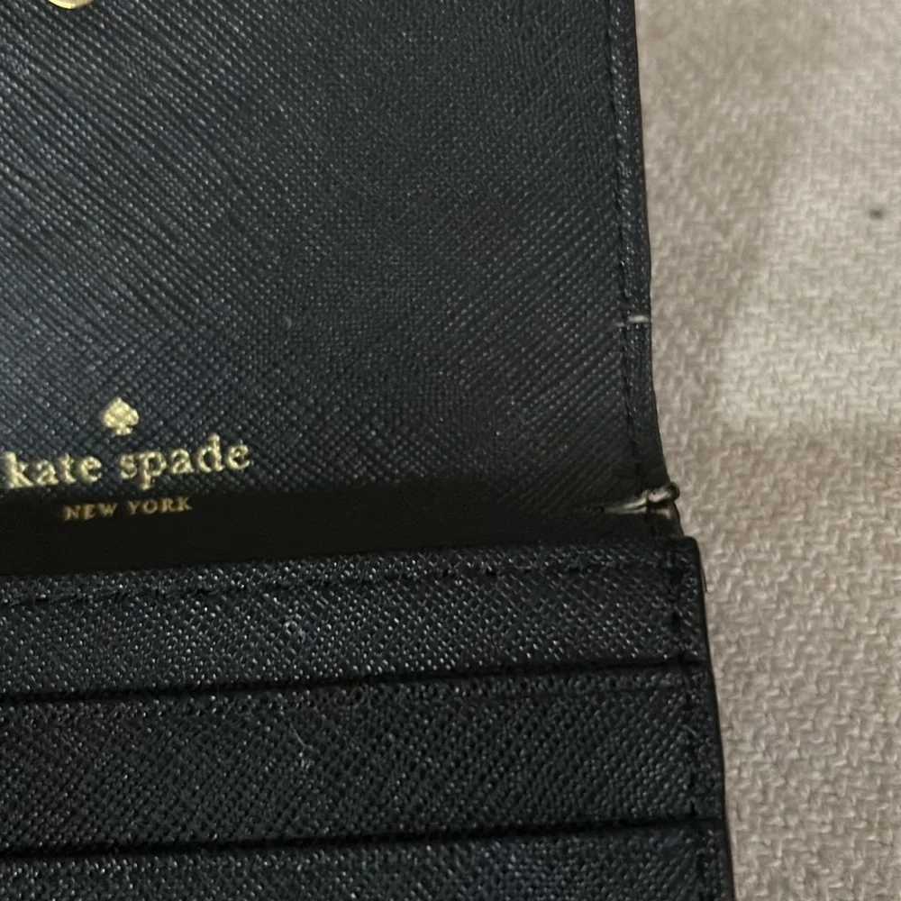 Black Kate Spade card holder with ID window - Picture 4 of 5